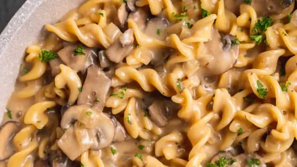 vegan-mushroom-stroganoff-recipe-collab-with-the-whole-food-plant